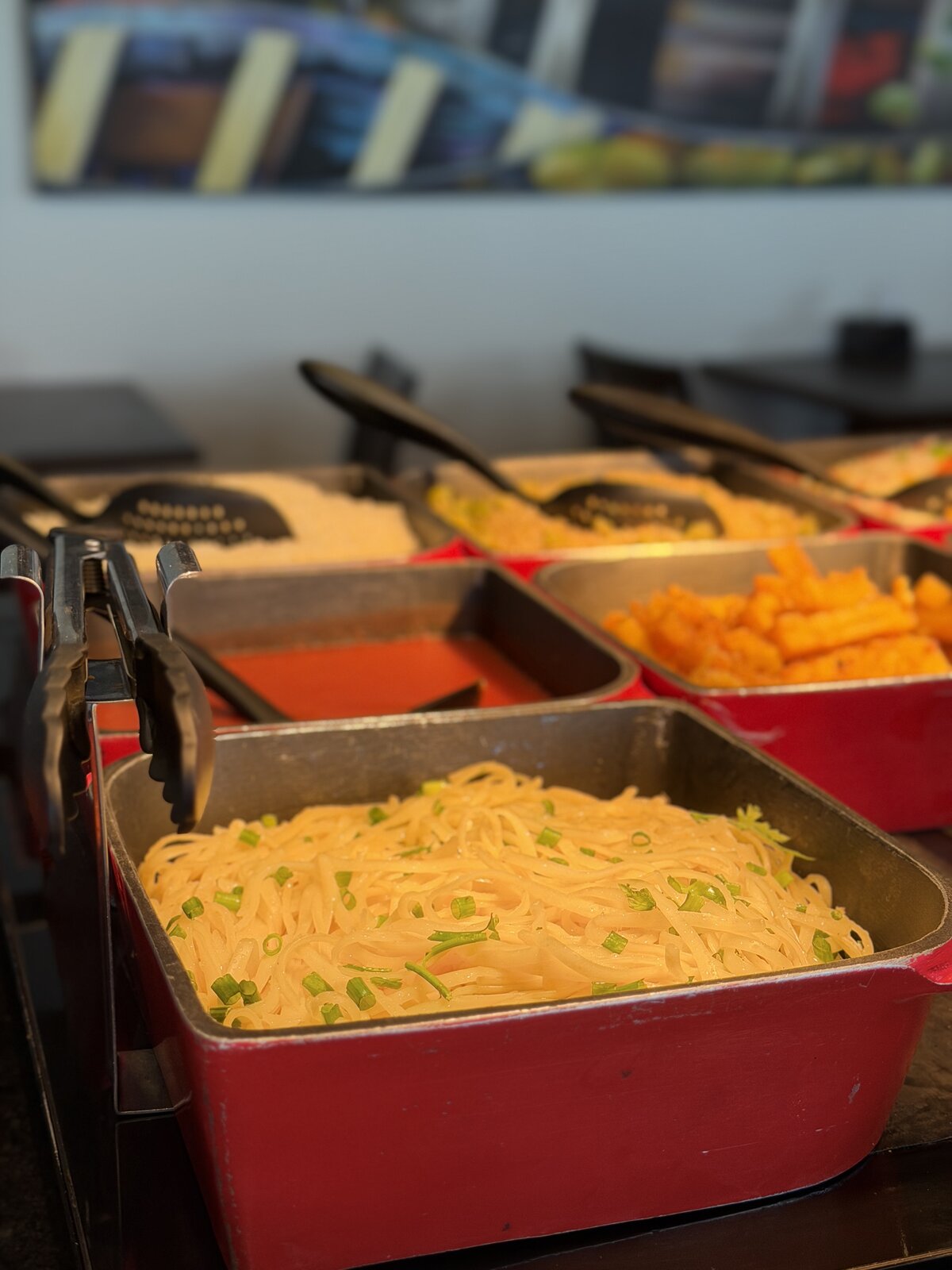 Massas do buffet de almoço no Yano Cozinha